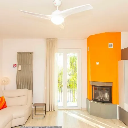 Willow's House Assisi Big House For Family And Friends